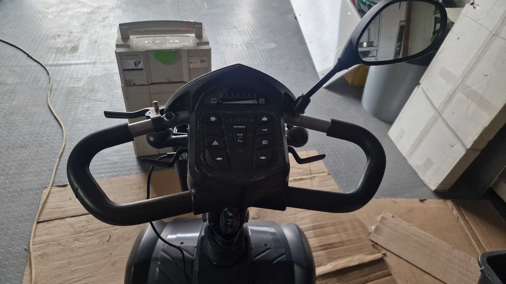 Инвалидна количка Konvoy