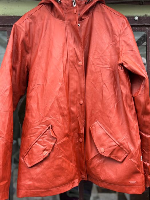 Втора употреба якета