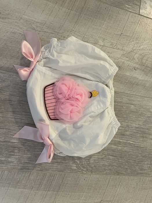 Vand 3 rochite bebelisi in stare buna