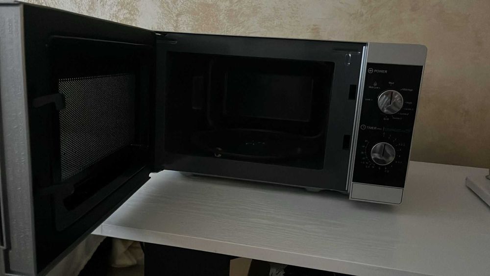 cuptor cu microunde