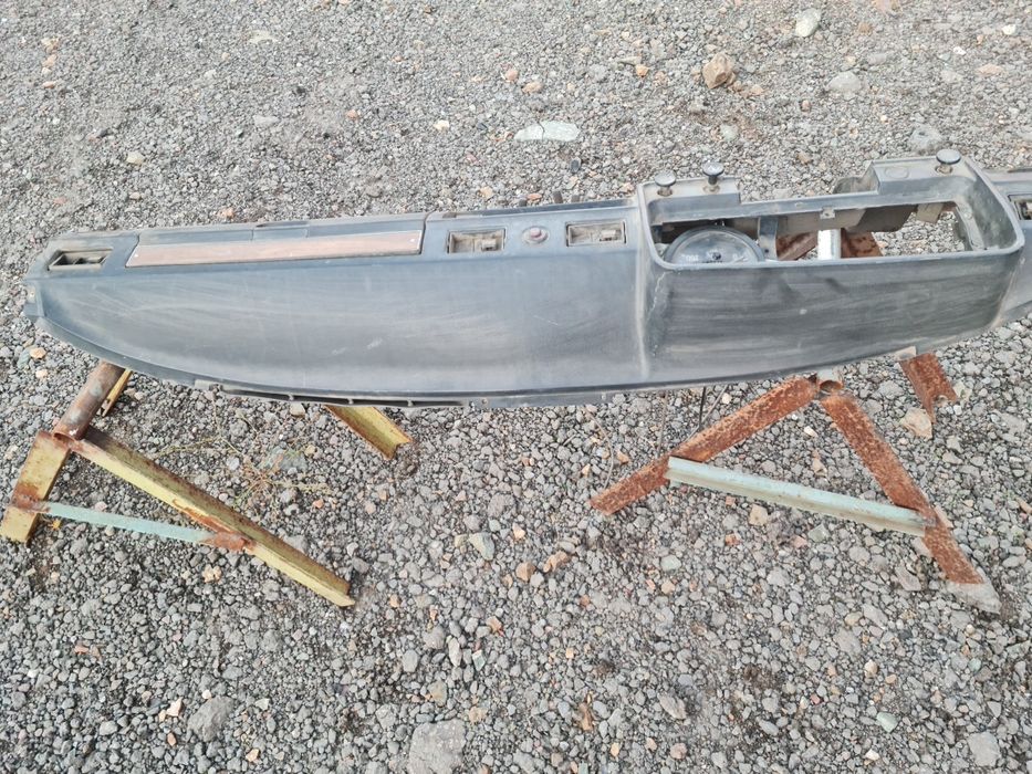 Панель приборов и торпеда на ГАЗ-31029