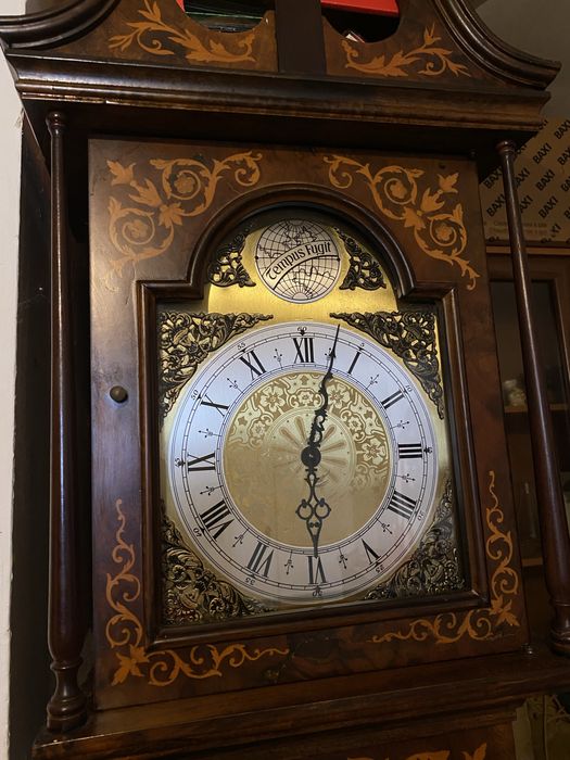 ceas de podea cu pendula