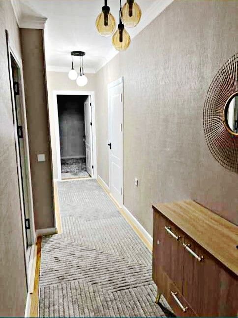 Srochna Novostroyka Kvartira  3 xona Evro Remont + Mebel texnika bor