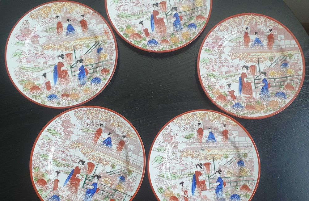 SERVICIU PORTELAN extrem de fin JAPONIA, set 5 farfurii japoneze
