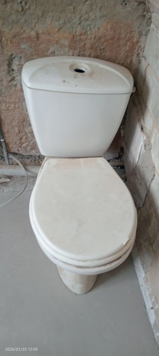 Б/у унитаз для строителей