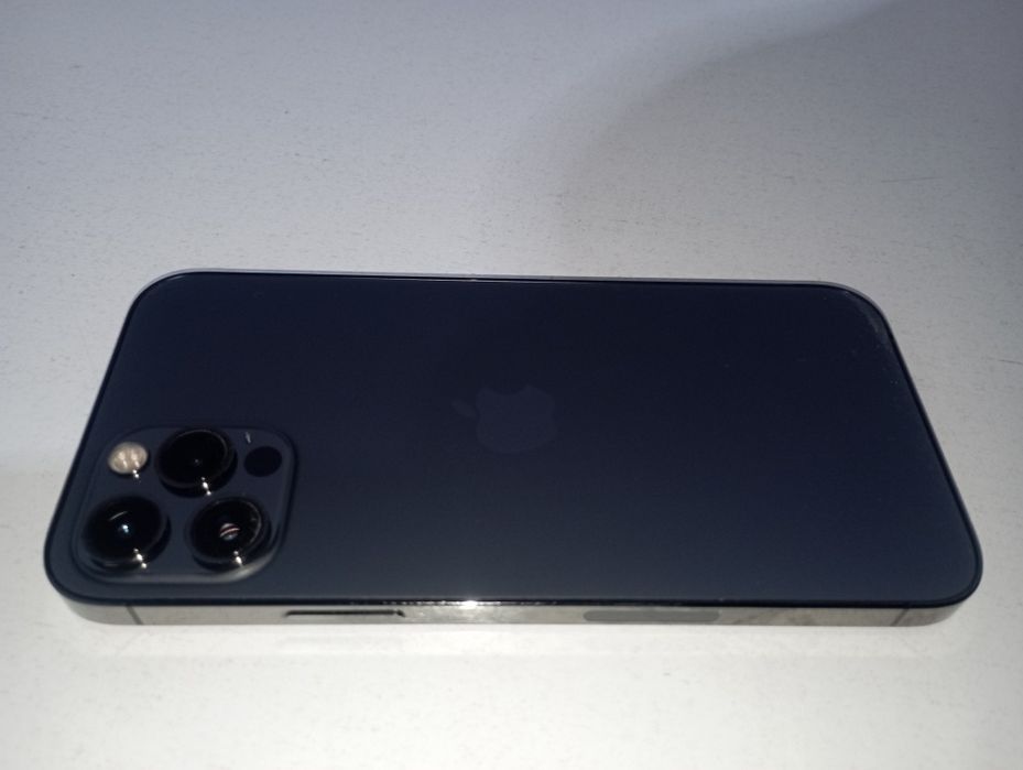 iPhone 12 pro Sotiladi