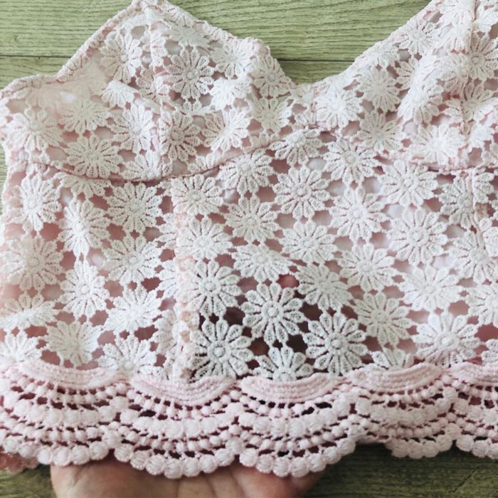 Bustiera roz dantela, marimea M