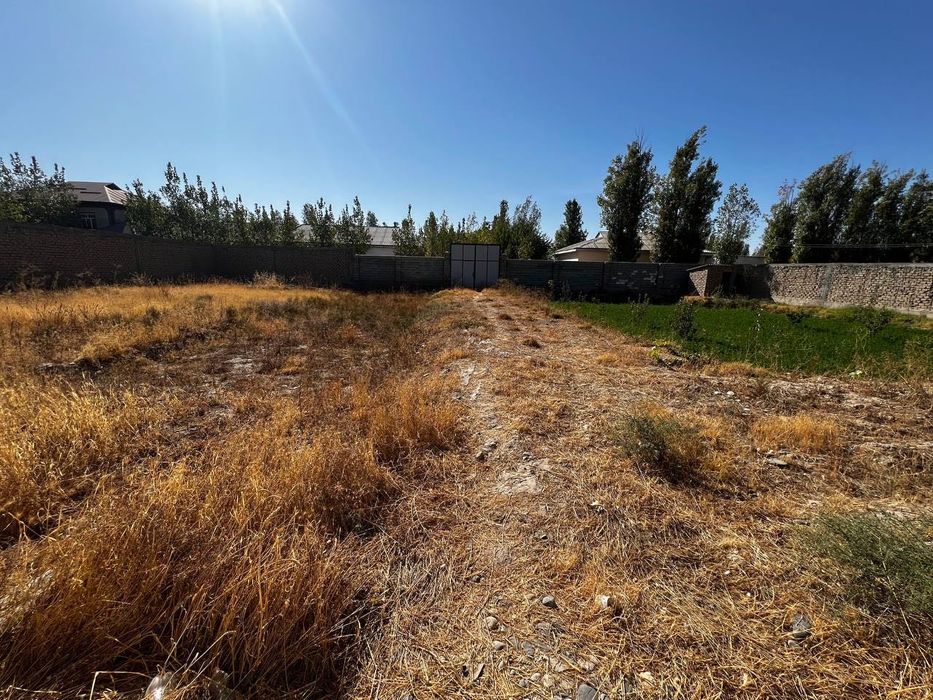 Янги курилган уй сотилади.