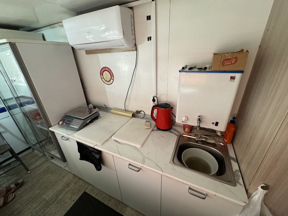 Фудтрак, павельон, торговый прицеп