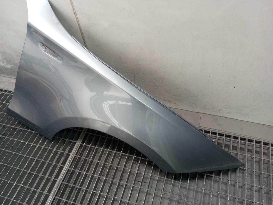 Aripa Fata Dreapta BMW E81 E87 An 2003-2010 (896 (Albastru))