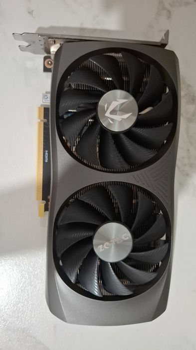 RTX 4070 Zotac 12GB GDDR6X