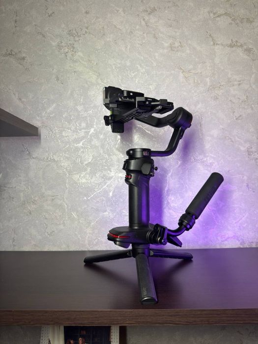 Стабилизатор Zhiyun 3 combo