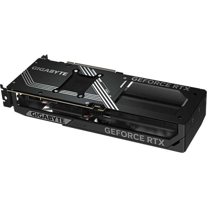 GeForce RTX™ 5070 Windforce SFF 12G