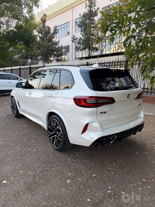 BMW X5 40i twin turbo 2021