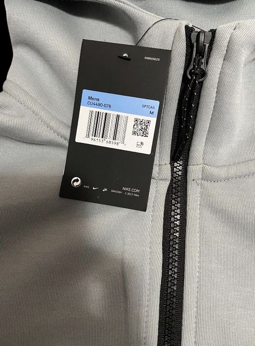 Hanorac Nike Tech