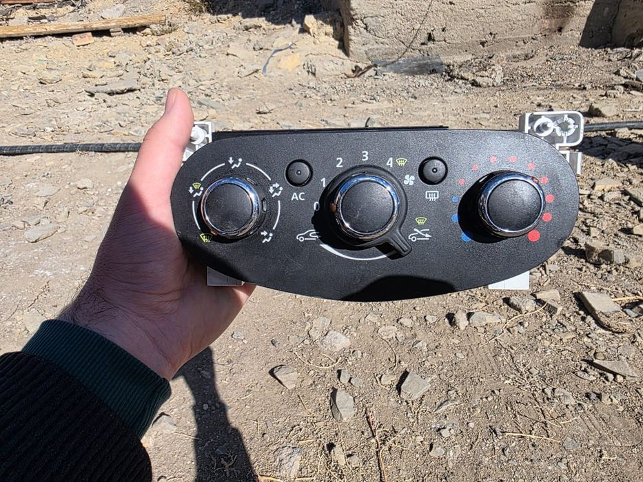 Запчасти Рено логон 2