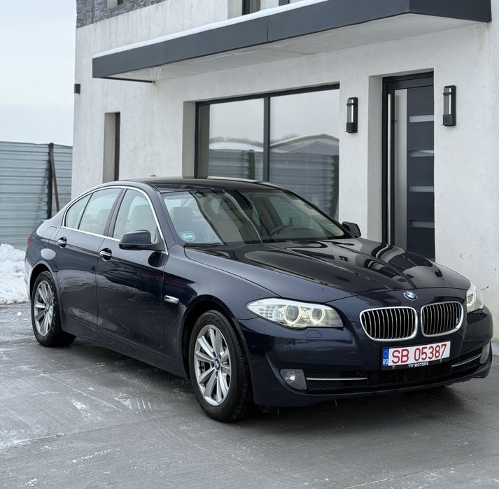 BMW Seria 5 F10 530d 245cp Ventilatie/Xenon/Logic 7