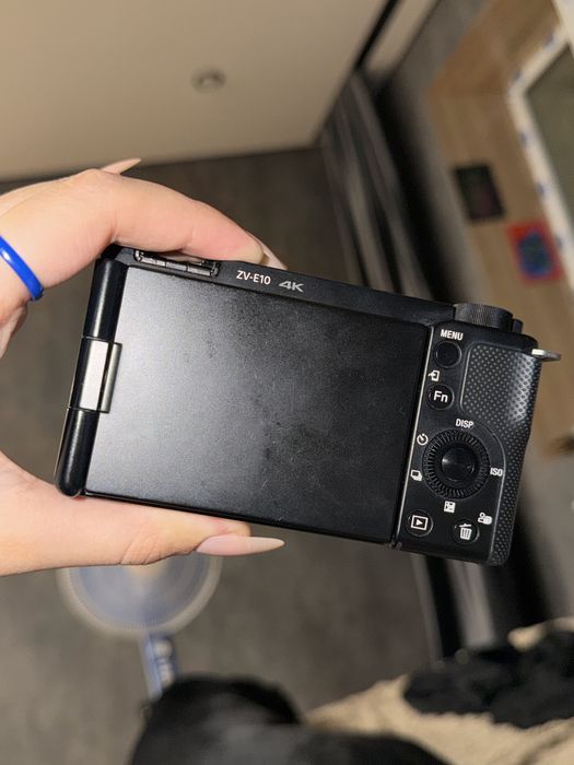 Камера Sony zv-e10