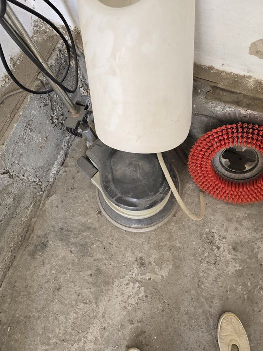 Роторная машина для стирки ковров