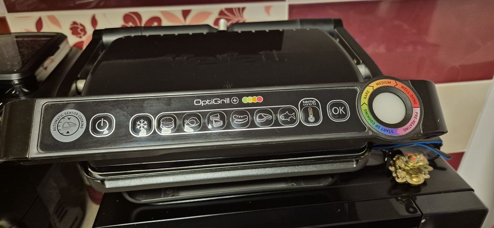 Grătar electric Tefal OptiGril +