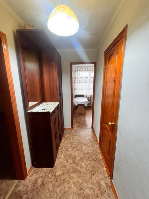 Продам 1 ком в 4 мкр