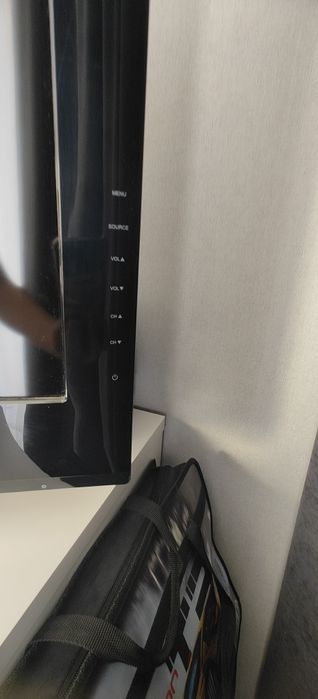 Телевизор Hisense LED