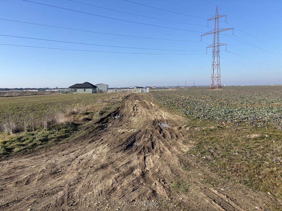 Vand teren intravilan suprafata 440 mp direct proprietar