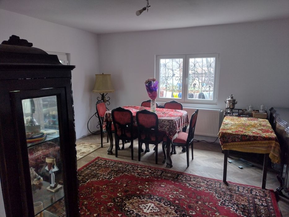 Casă Tărtășești aproape de București la preț de apartament