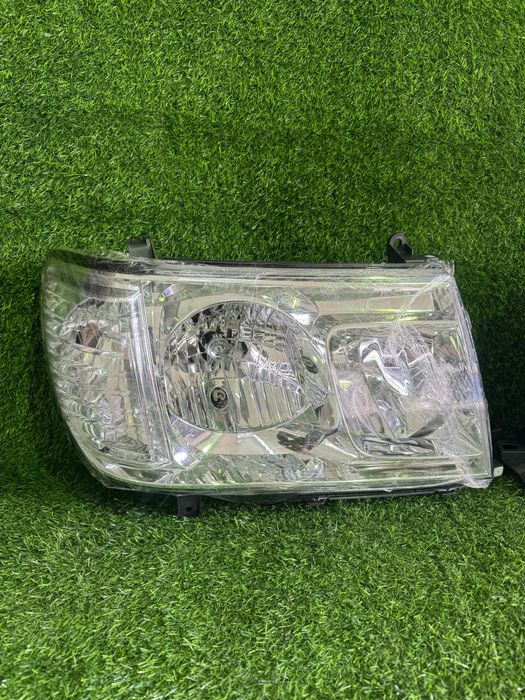 Фары Тойота TLC 100