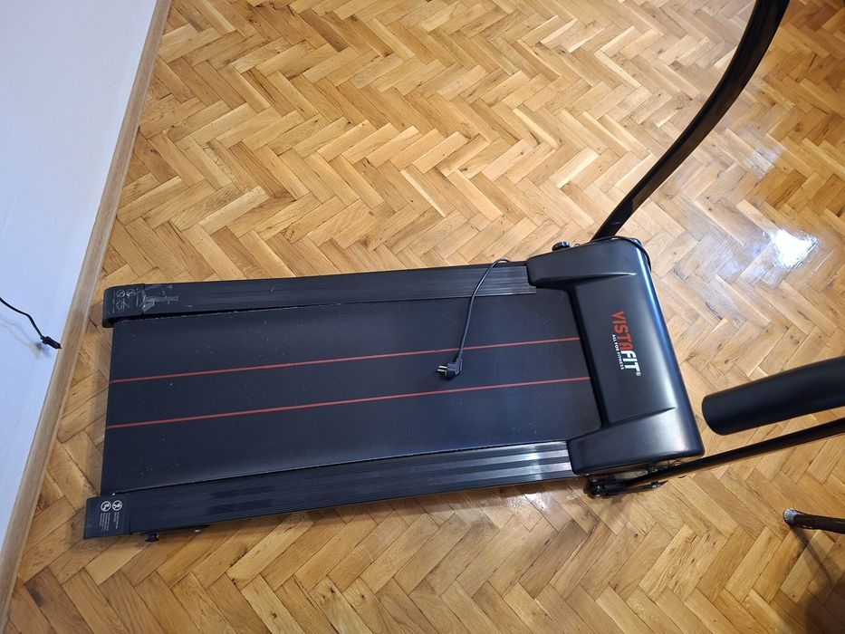 Бягащата пътека Vista Fit TS5205 (TS 5205).