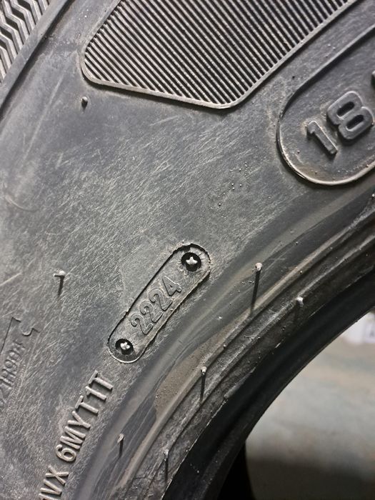 Продам шины ведущая ось 22.5