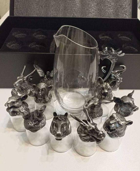 Подарок солидному мужчине стопки перевертыши