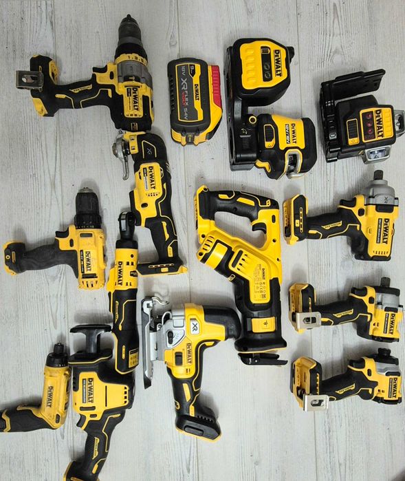 Scule dewalt noi si folosite