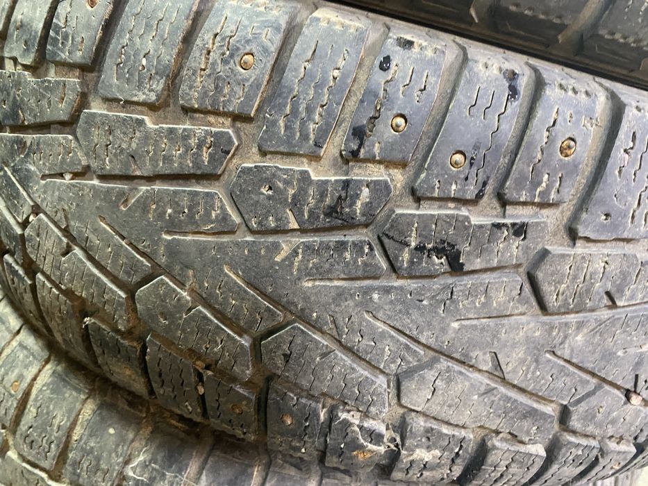 Шины на 16 215/65