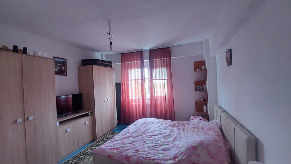 Apartament 4 camere