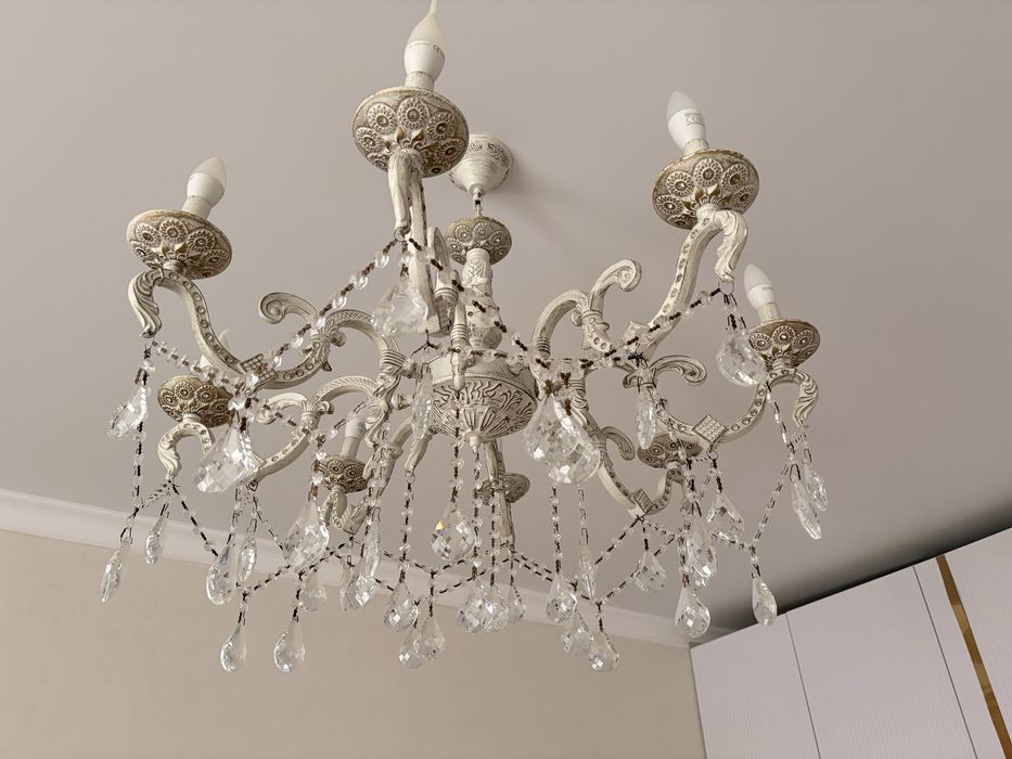 Люстра, состояние хорошое