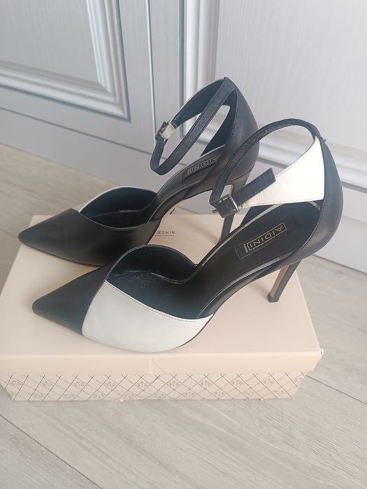 Туфли " AIDINI" Италия