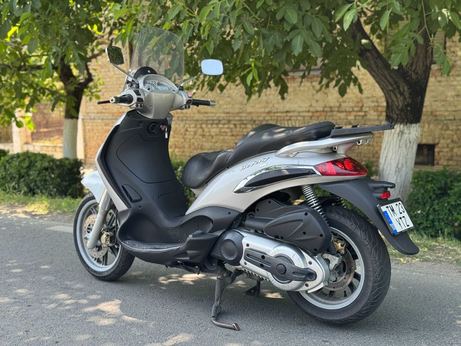 Scuter Piaggio Beverly 500 cc