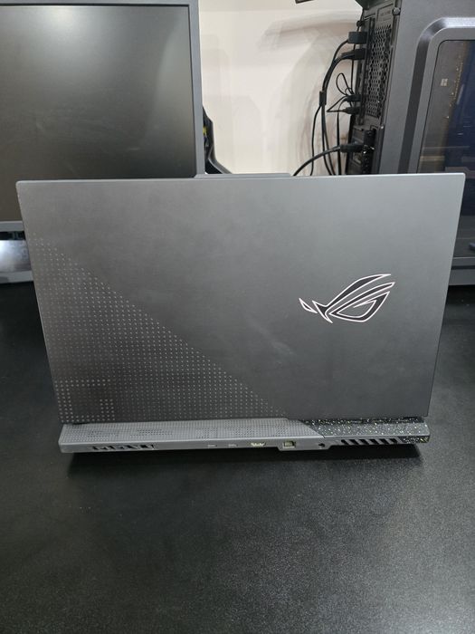 Laptop ASUS ROG  G17