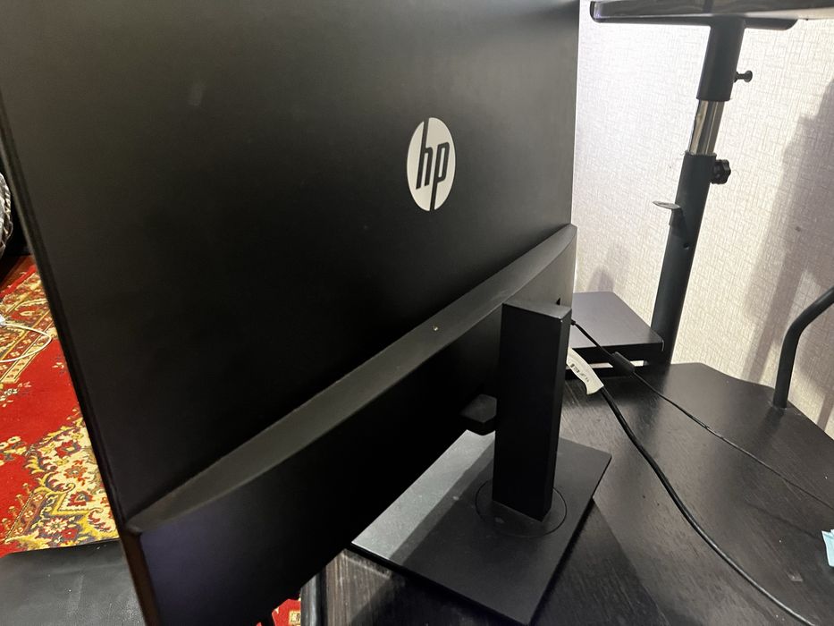 Монитор фирмы HP