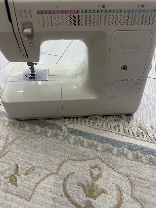 Продается швейная машина