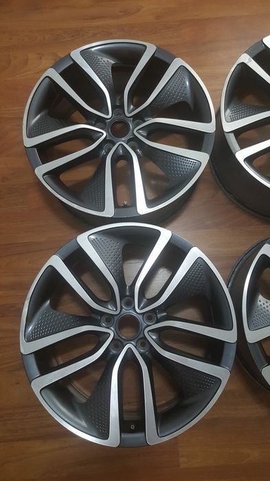 JanteRenaultKadjarKoleosAustralTalismanEspaceNisanQashqaiXTrail5X114.3