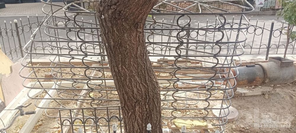 деразага решетка сотилади