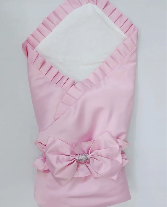 Продам новый конверт на выписку