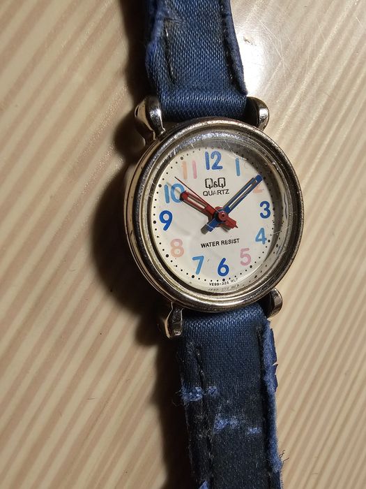 Часы детские на батарейке