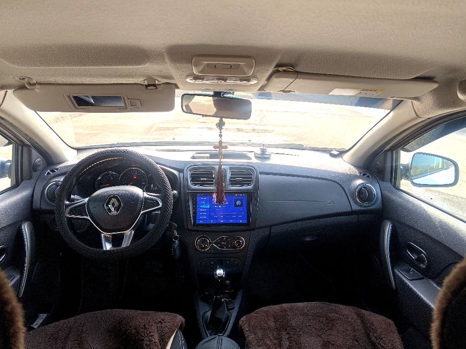 Продам Рено Сандеро 2