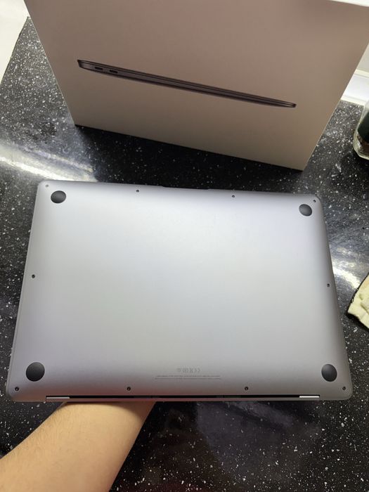 Macbook Air 13 2020