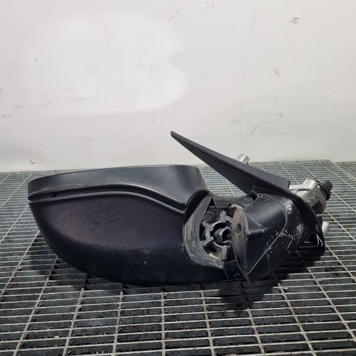 Oglinda stanga BMW X1 E84 2009 - 2015 5 Usi NEGRU (1173) Fără rabatare electrică SE ...