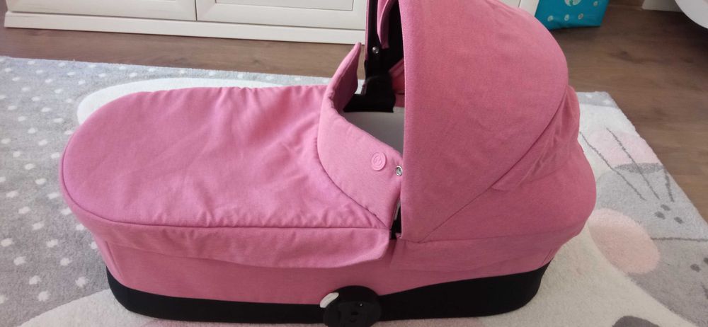 Cybex Balios S Lux розова Сайбекс Балиос С Лукс - кош за новородено.