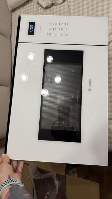 Микроволновая печь Bosch BEL554MW2